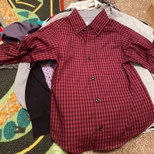 ⚽️5/$20 Boys class club button up